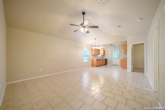 280 Rosalie Dr, New Braunfels, TX 78130 - #2
