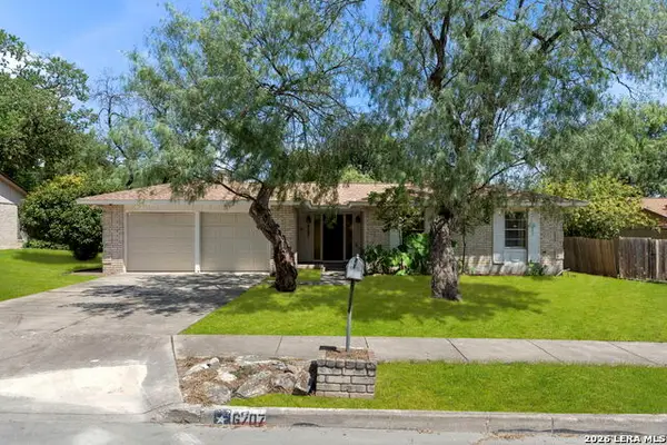 6707 Cherryleaf St, Leon Valley, TX 78238