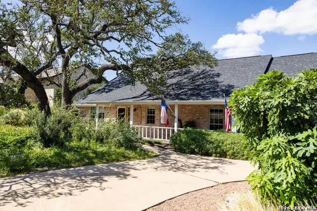 1800 Foothills Dr, Kerrville, TX 78028 - #3