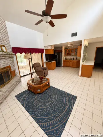9334 Jorwoods Dr, San Antonio, TX 78250 - #3