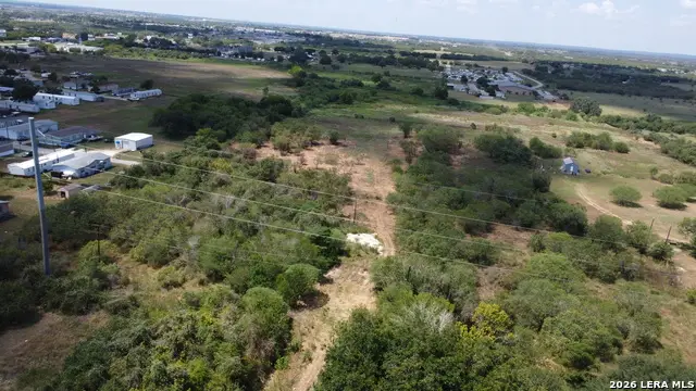 119 Alfredo Ln, Floresville, TX 78114 - #3