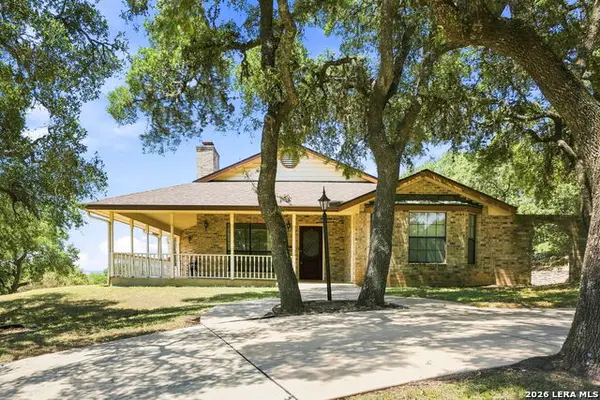 5691 Circle Oak Dr, Bulverde, TX 78163