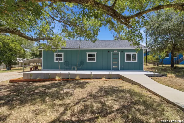 1506 Sycamore St, Bandera, TX 78003 - #3