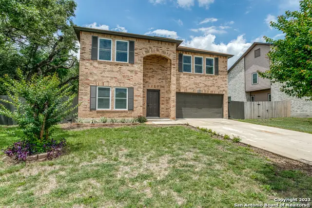 7619 Valley Trails St, San Antonio, TX 78250 - #2