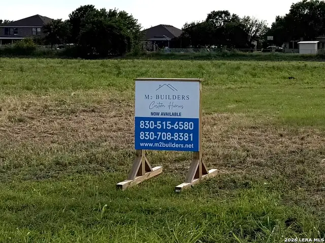 206 Double Creek Loop, Seguin, TX 78155 - #1