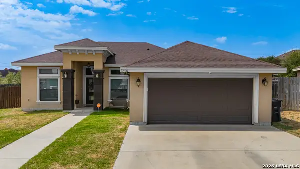 2740 Oak Manor Dr, Eagle Pass, TX 78852