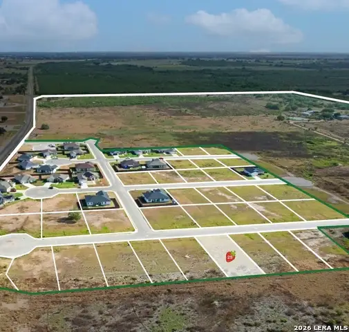 120 Albion Ct, Poteet, TX 78065 - #1