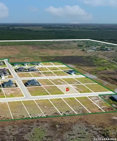 125 Albion Ct, Poteet, TX 78065 - #1