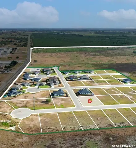 117 Albion Ct, Poteet, TX 78065 - #1