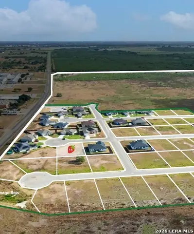 108 Troubadour Ln, Poteet, TX 78065