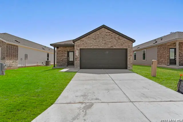 6915 Flores Rd, Spring Branch, TX 78070 - #1