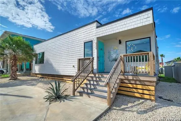 626 La Juana Court, Port Aransas, TX 78373