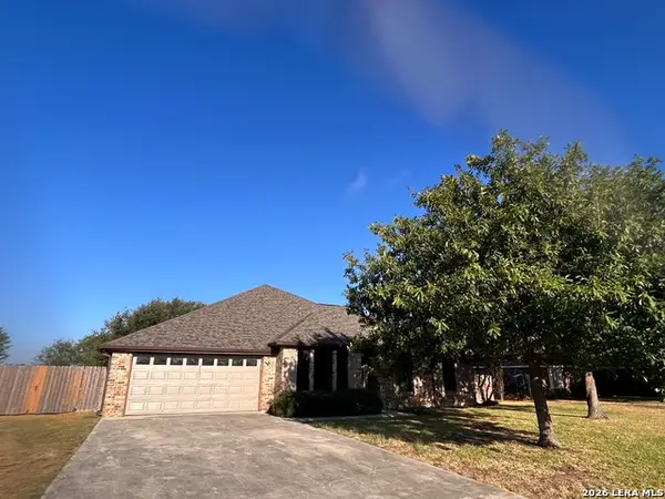 152 Castle Breeze, Seguin, TX 78155