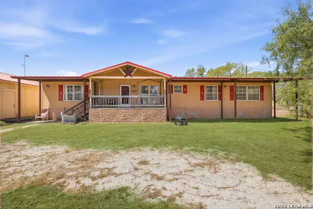 994 Quail Run, Lytle, TX 78052 - #1