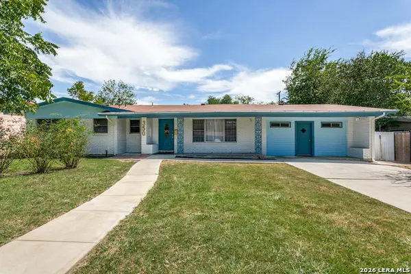 350 Springwood Ln, San Antonio, TX 78216