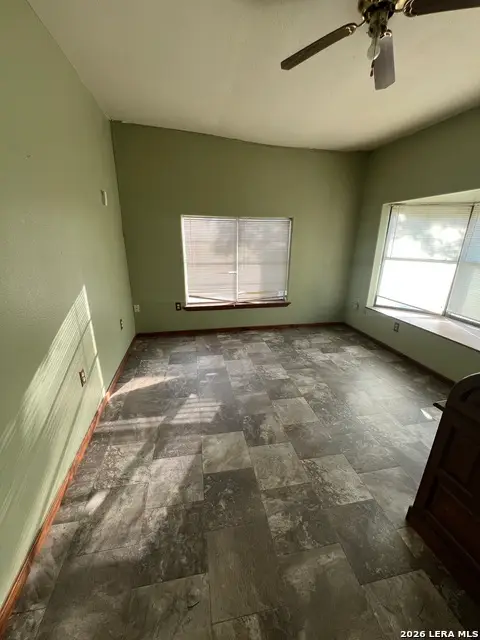 601 Como, Uvalde, TX 78801 - #3