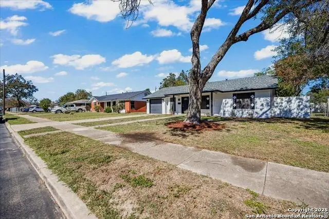 5027 Creekmoor Dr, San Antonio, TX 78220 - #3