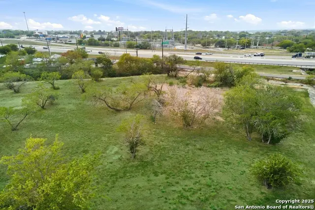 2426 Betty Jean St, San Antonio, TX 78223 - #3