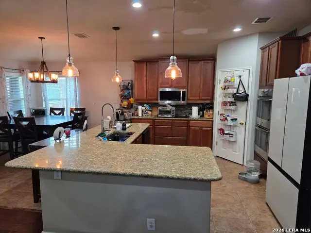 7830 Bur Oak Way, San Antonio, TX 78223 - #3