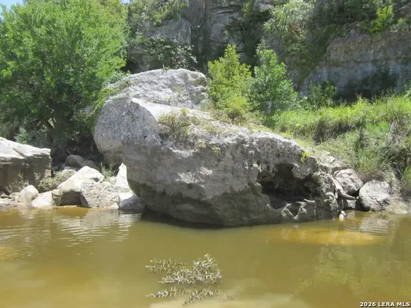 15.117 ACRES Scenic Loop, Pipe Creek, TX 78063