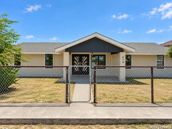 419 Candelario Montalvo, Eagle Pass, TX 78852