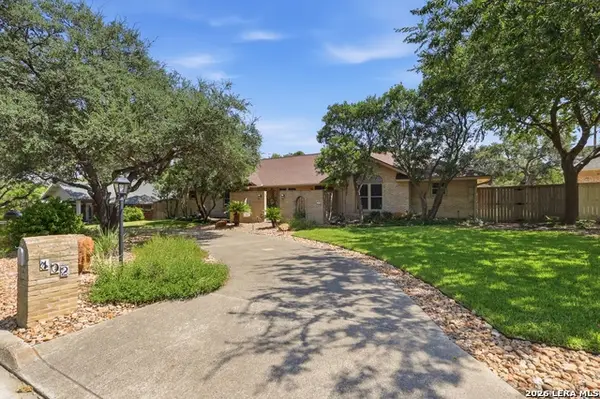102 Irongate Rd, San Antonio, TX 78213