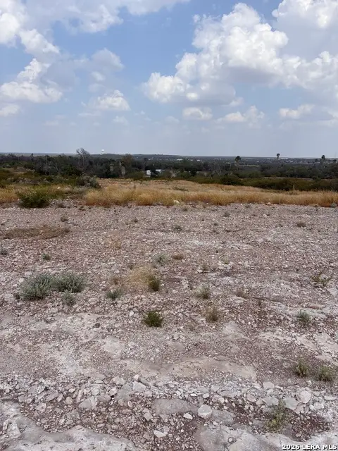368 Paseo Del Lago, Eagle Pass, TX 78852 - #2