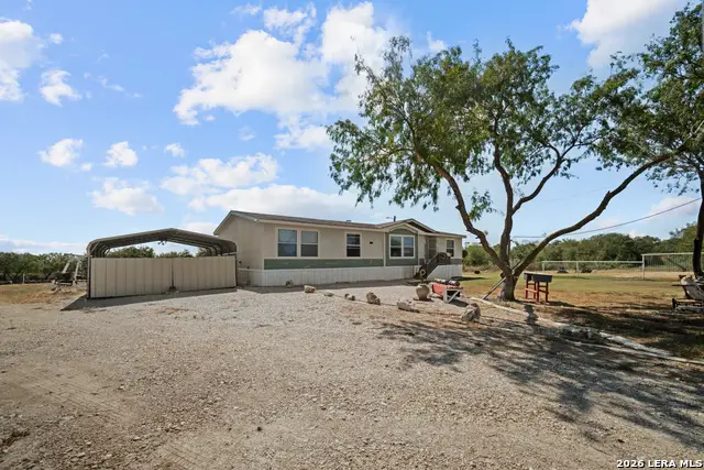 364 Daniel Rd, San Antonio, TX 78220 - #1