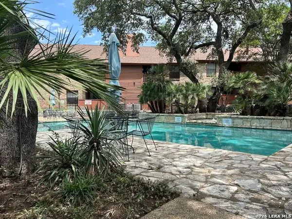 13018 Heimer Rd #910, San Antonio, TX 78216