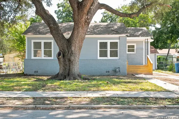 132 Ross Ave, San Antonio, TX 78225