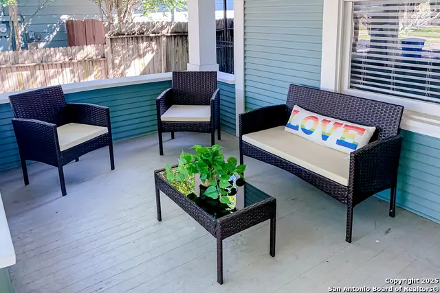619 Cedar St, San Antonio, TX 78210 - #3
