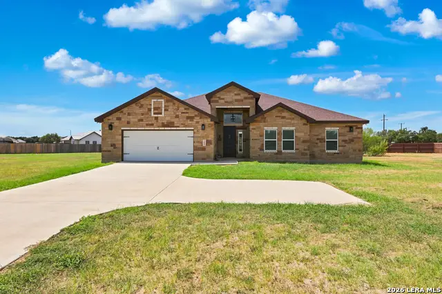 100 W Short Meadow Dr, Lytle, TX 78052 - #1