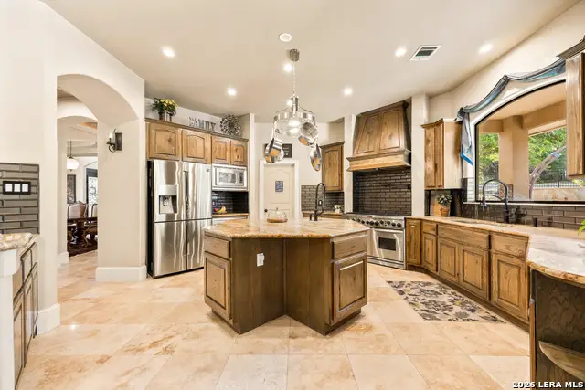 11011 Anaqua Spgs, Boerne, TX 78006 - #3