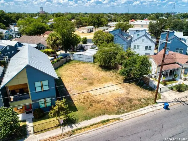 421 Labor Street, San Antonio, TX 78210