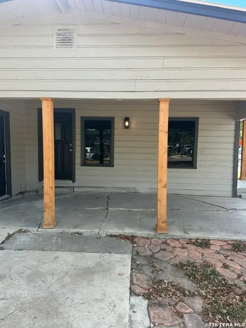 753 San Antonio, Seguin, TX 78155 - #1