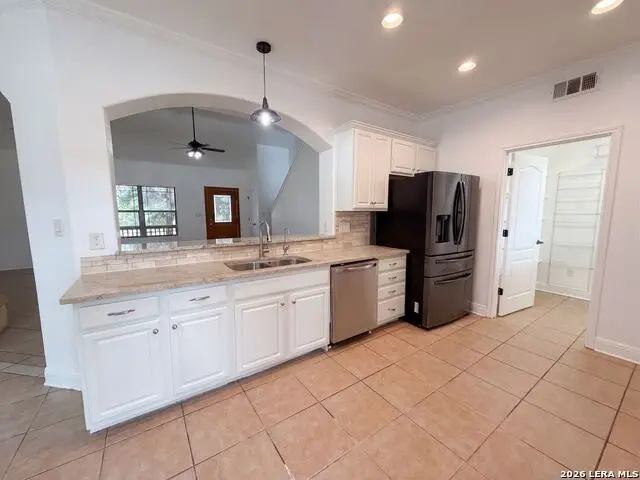 4247 Richmond Ave, Spring Branch, TX 78070 - #3