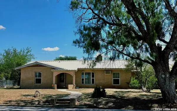 807 Frio, Cotulla, TX 78014
