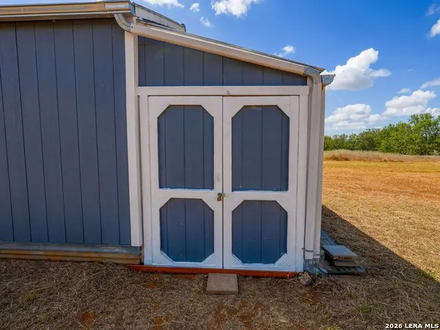 CR 314 S Off Fm 140, Bigfoot, TX 78005 - #3