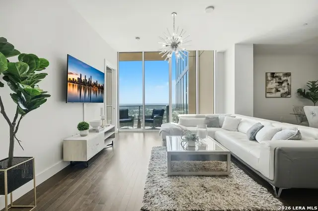 610 E Market #UNIT 2909, San Antonio, TX 78205 - #3