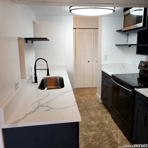 7039 San Pedro Ave #603, San Antonio, TX 78216