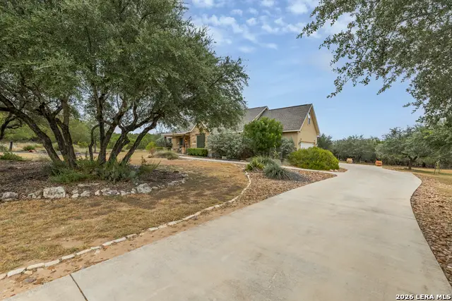 1126 Ensenada Dr, Canyon Lake, TX 78133 - #2