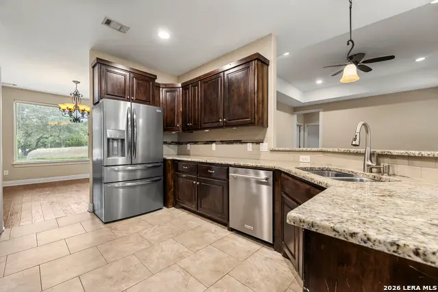 1126 Ensenada Dr, Canyon Lake, TX 78133 - #3