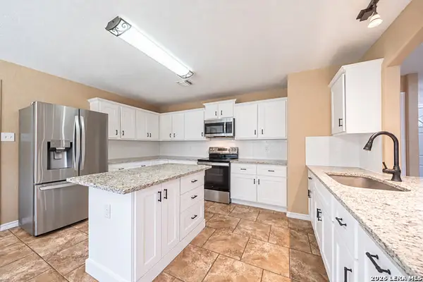 5714 Dhaka Vw, San Antonio, TX 78250