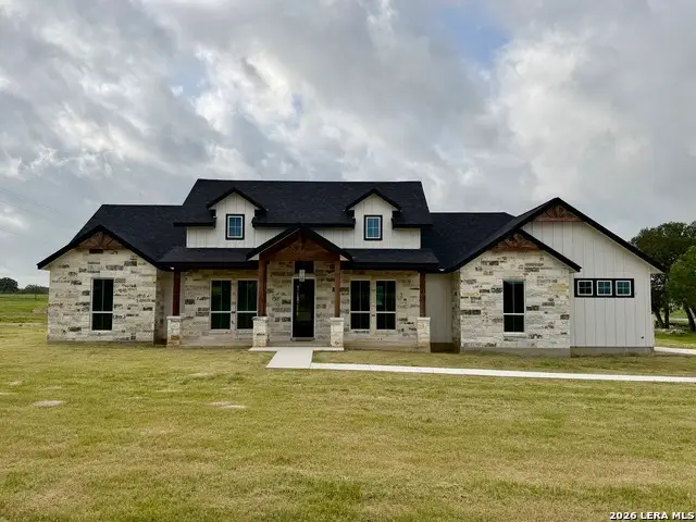 712 County Road 320, Floresville, TX 78114 - #2