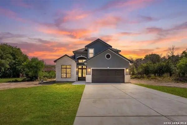 8228 Utopia Blvd, Selma, TX 78154