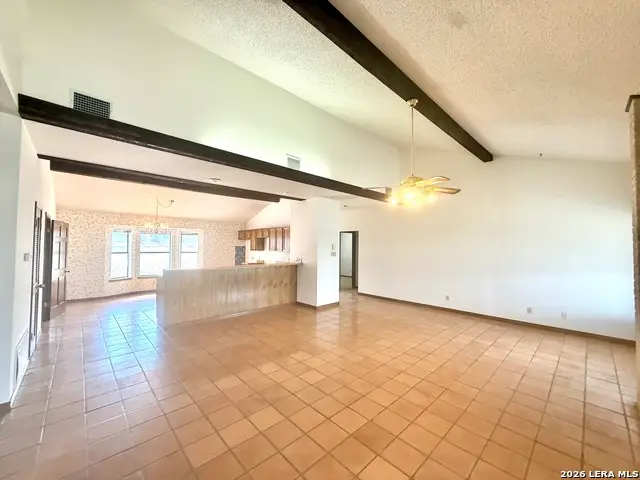 219 Wedgewood Ln, Kerrville, TX 78028 - #1