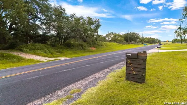 8796 Stuart Rd, San Antonio, TX 78263