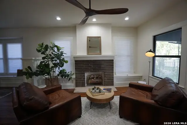 418 Cincinnati Ave, San Antonio, TX 78201 - #3