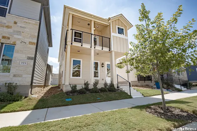 729 N Academy Ave, New Braunfels, TX 78130 - #3