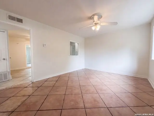 3650 Versailles Dr, San Antonio, TX 78219 - #3